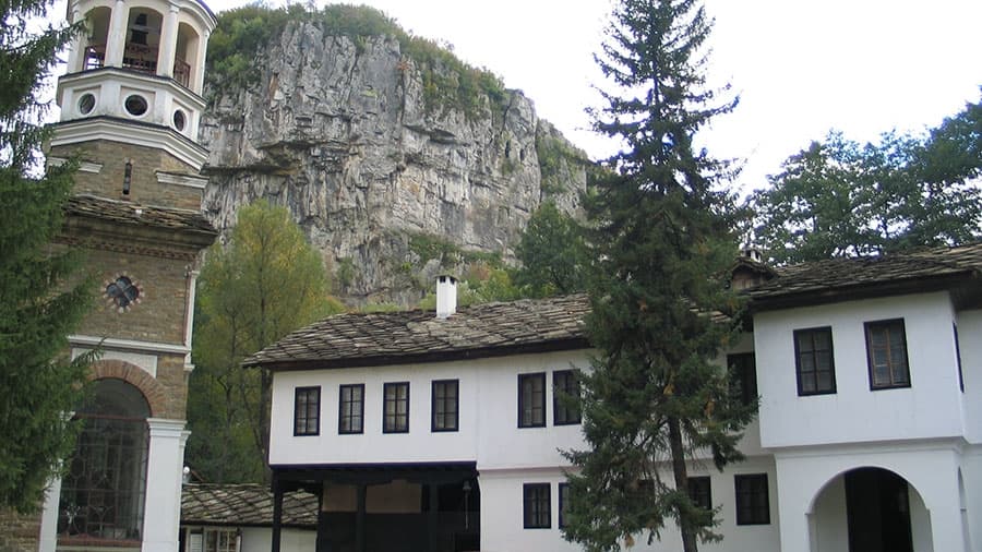 Дряновси манастир „Св. Архангел Михаил“ poster