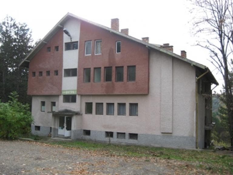 хижа Янтра poster