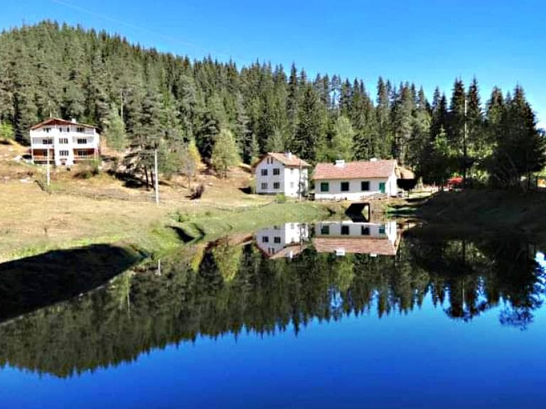 хижа Орфей poster