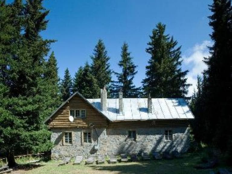 хижа Еделвайс poster