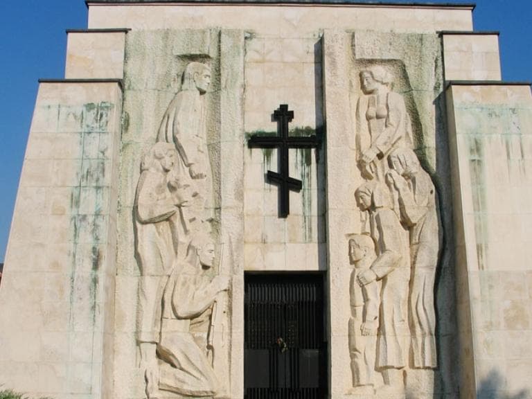 Паметник-костница на Ботевите четници poster